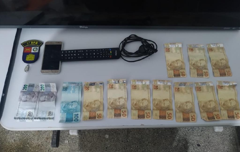 PM recupera TV furtada de bar e prende autor do crime e receptador