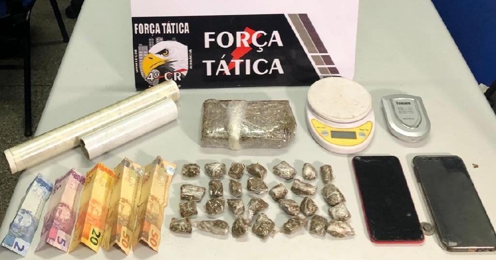 Denúncia auxilia na prisão de dupla que traficava em bairro de Rondonópolis