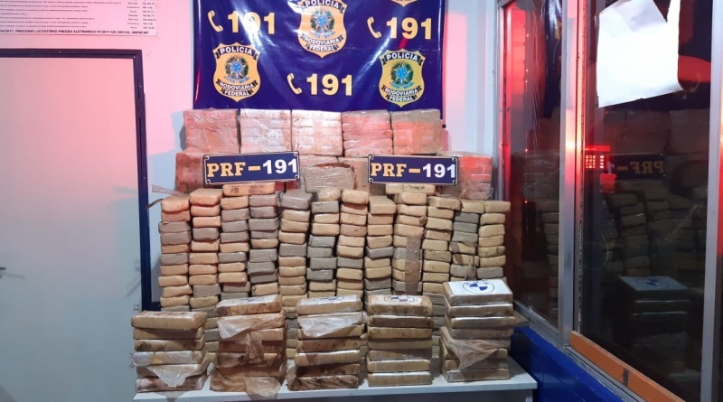 Ação conjunta da PRF, PM e COD aplica prejuízo de R$ 64,6 milhões ao crime organizado