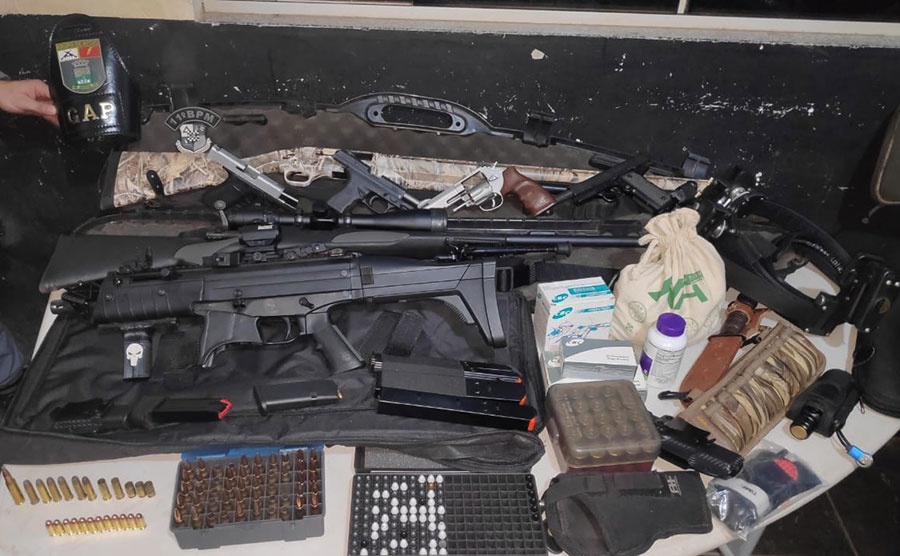 Homens são presos em Sinop com armas e munições