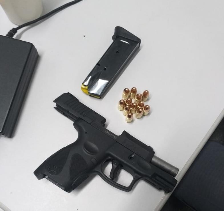 Motorista alcoolizado é pego com pistola na área central de Cuiabá