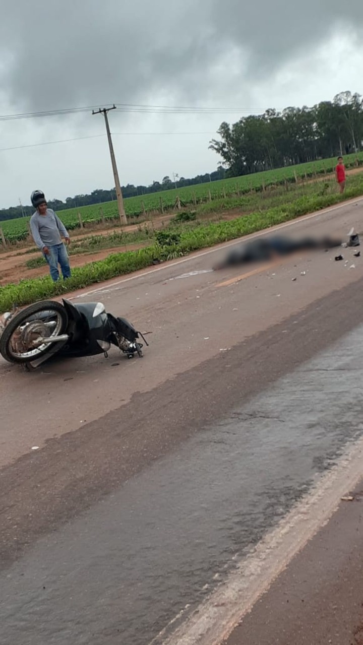 Colisão entre três veículos deixa um morto na BR-163 em Sinop