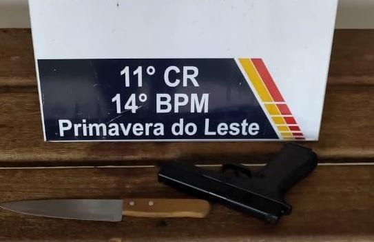 Dupla é detida logo depois de assaltar vítima em Primavera do Leste