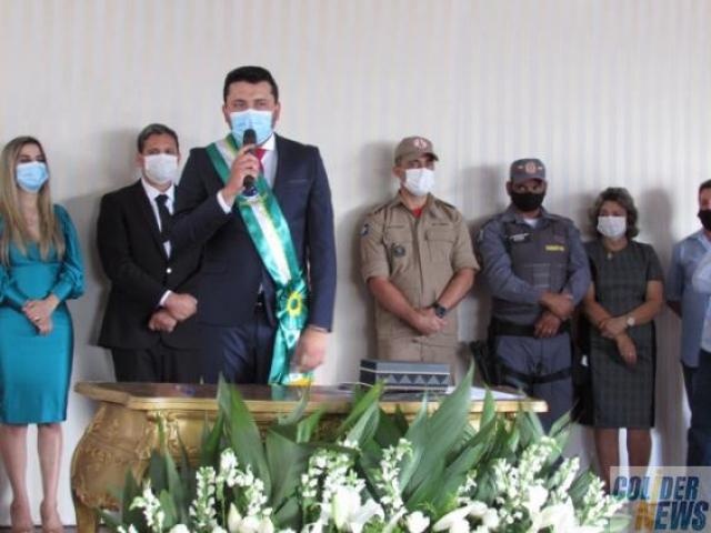 Tomou posse em Colíder o maior prefeito e mais jovem da história da nossa cidade