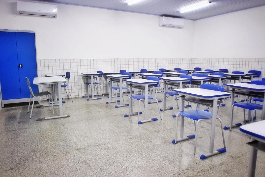 Modelo do retorno das aulas será decidido hoje (15)