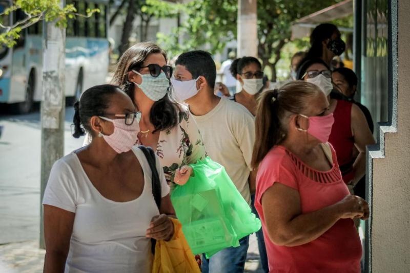 Governo publica decreto com novas medidas para frear contágio da covid-19