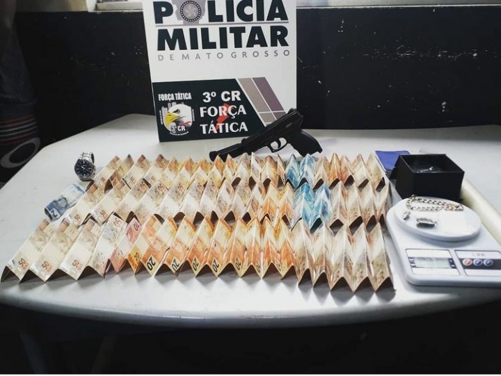 Força tática prende idoso por tráfico de drogas em Sinop