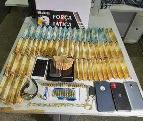 Força Tática encontra anotações de contabilidade e atividades criminosas