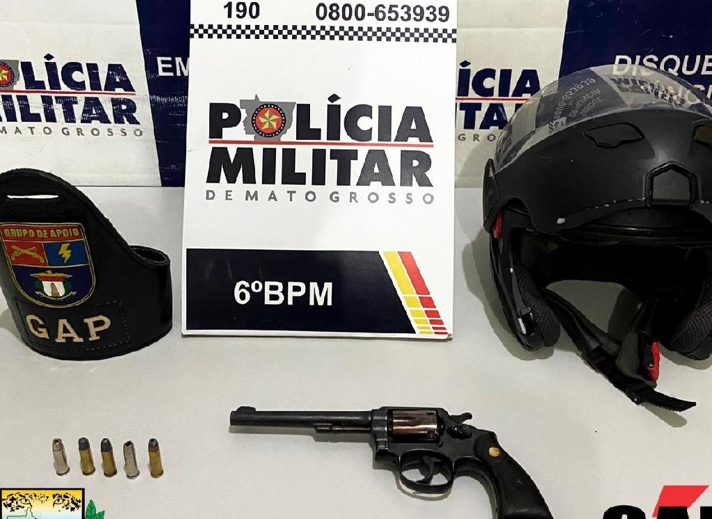 Adolescente é pego com revólver e confessa que iria roubar caminhonete