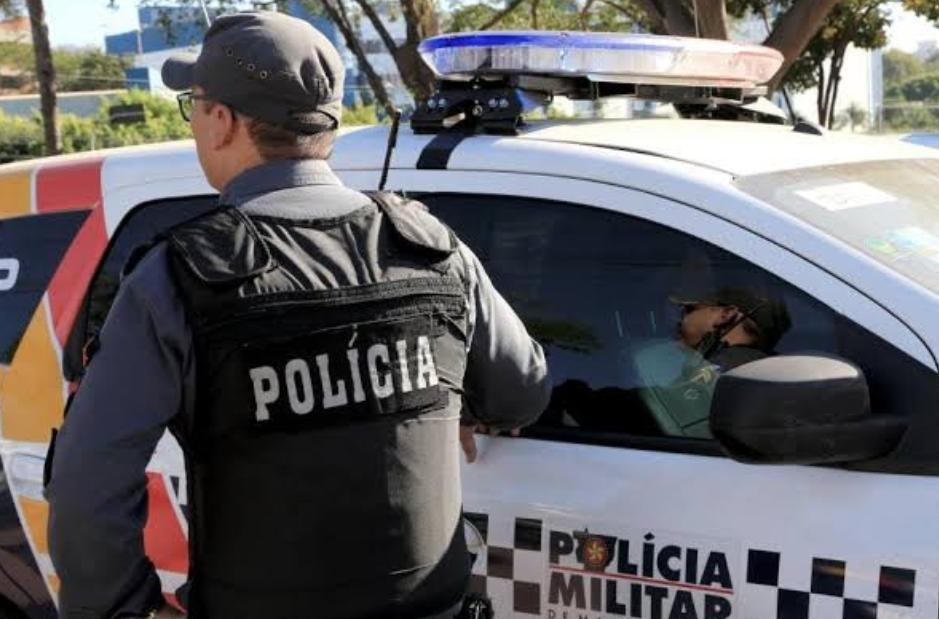 Homem com 14 passagens criminais é preso após roubo