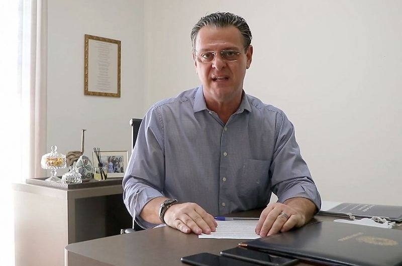 Senador Fávaro denuncia possível golpe nas redes sociais