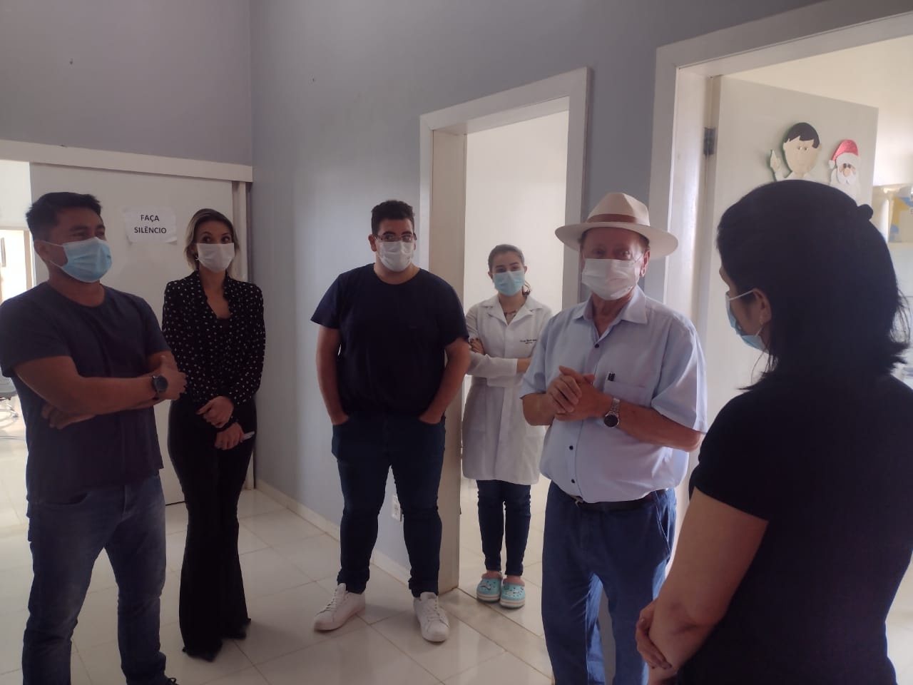 Sinop: Prefeito pede atendimento de qualidade durante visita à unidades de saúde