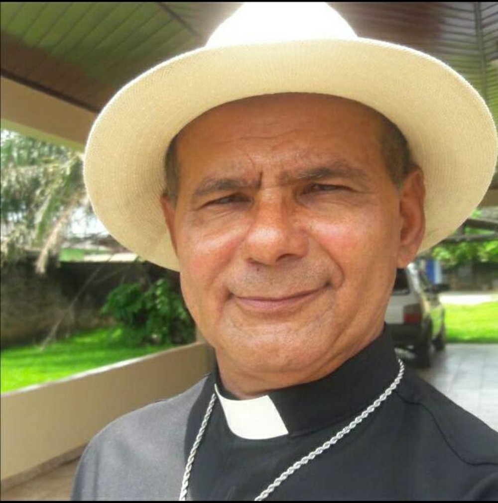 Padre de 65 anos morre com Covid-19 em Juína