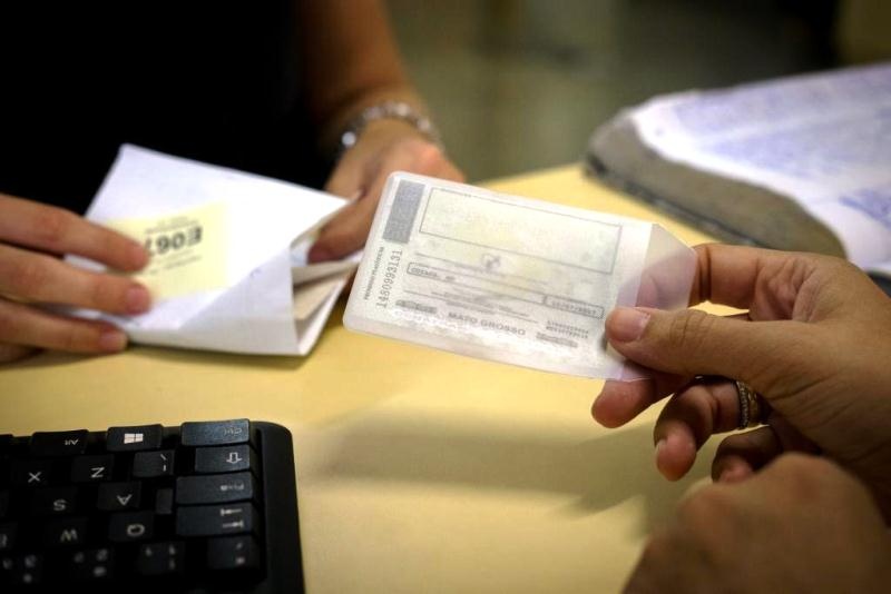 Detran-MT notifica mais de 200 condutores sobre aplicação de suspensão do direito de dirigir