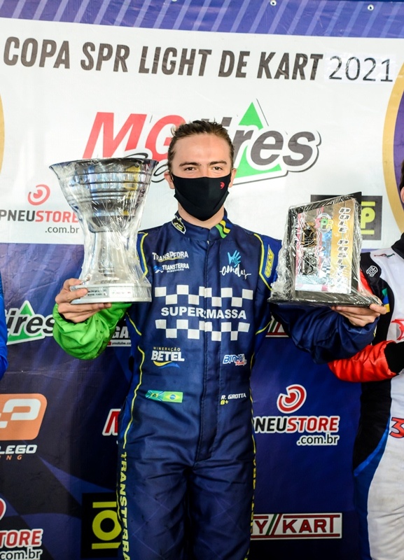 Rogério Grotta vence a etapa de abertura da Copa SPR Light de Kart