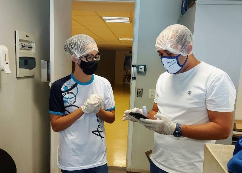 Escola Arena da Educação é finalista em feira da USP
