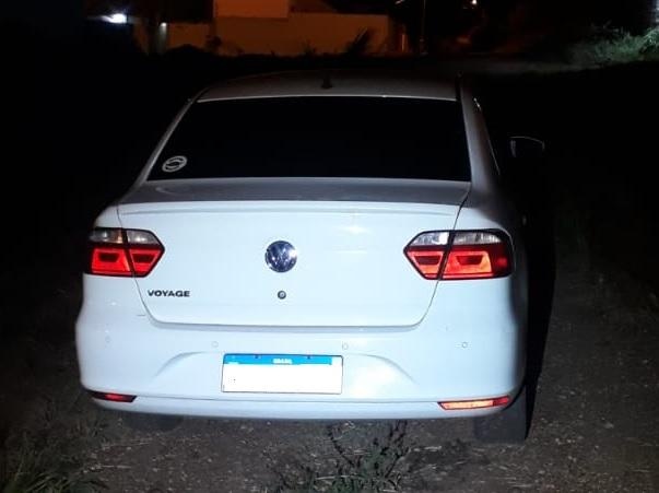 PM recupera carro roubado de motorista de aplicativo