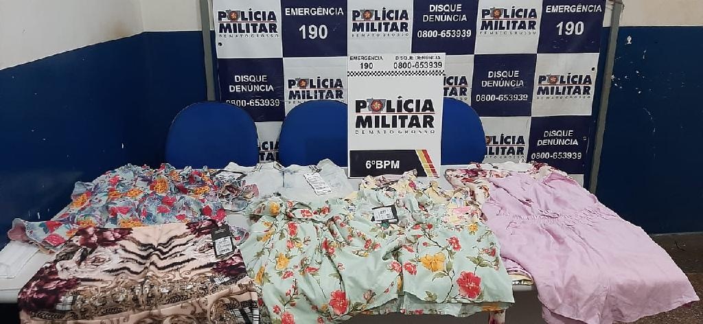 Mulheres são presas após confessarem furto de roupas em loja