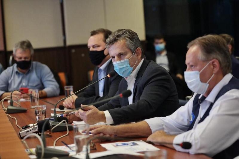Mauro Mendes anuncia criação de 660 leitos e R$ 69,8 mi para municípios
