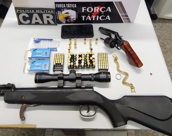 Rapaz é pego com rifle, revólver e 117 munições em Rondonópolis