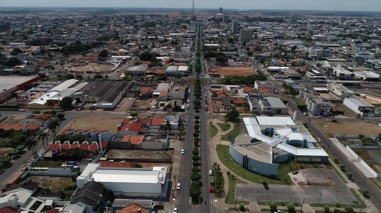 Prefeitura segue decreto imposto pelo governo e mantem serviços essências em funcionamento
