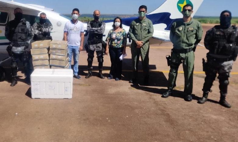 PM de MT faz transporte e escolta da vacina contra a Covid-19 no Estado