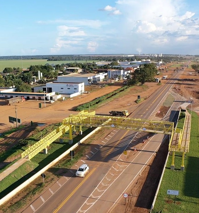 Passarela de pedestre em Sinop é liberada para uso