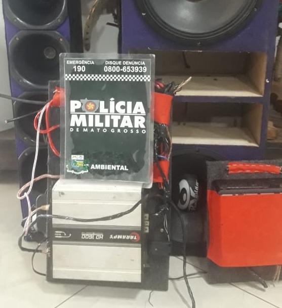 Homem é detido após denúncia de poluição sonora
