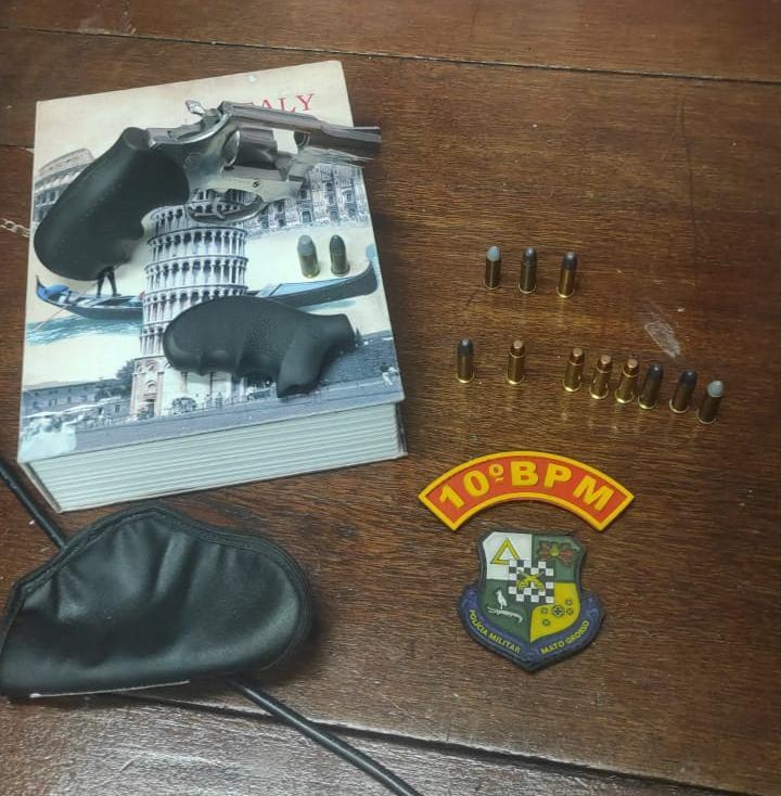 Durante atendimento a tentativa de homicídio, policiais apreendem revólver e munições