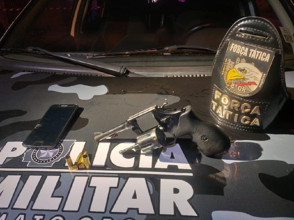 Homem morre em troca de tiros com a PM
