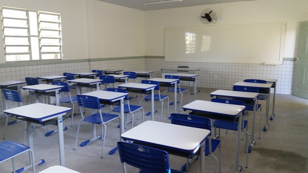 Aulas presenciais na rede estadual voltam no dia 7 de junho