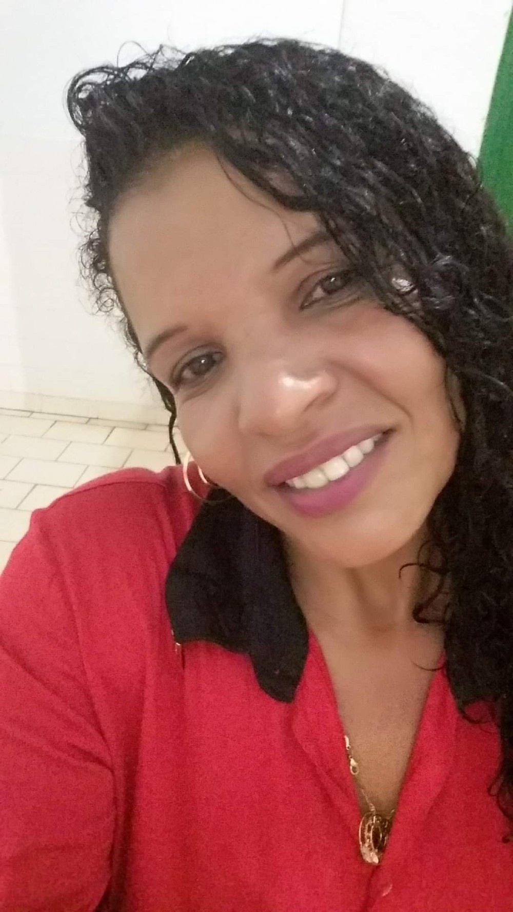 Juiz concede prisão domiciliar a homem que bebeu soda cáustica após matar ex-mulher