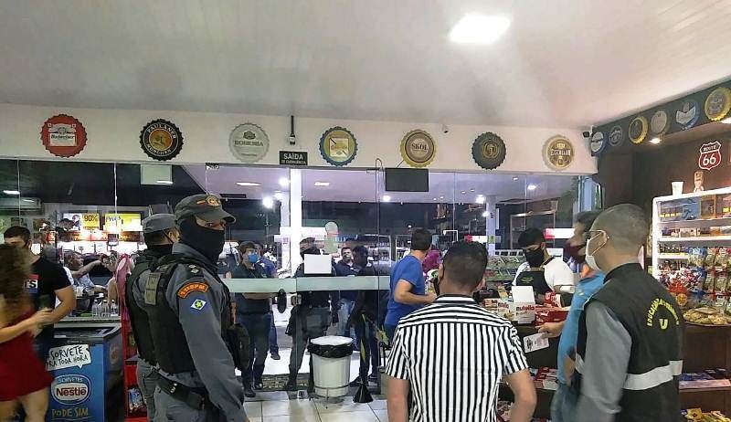 Fim do toque de recolher dura menos de um mês em Sinop