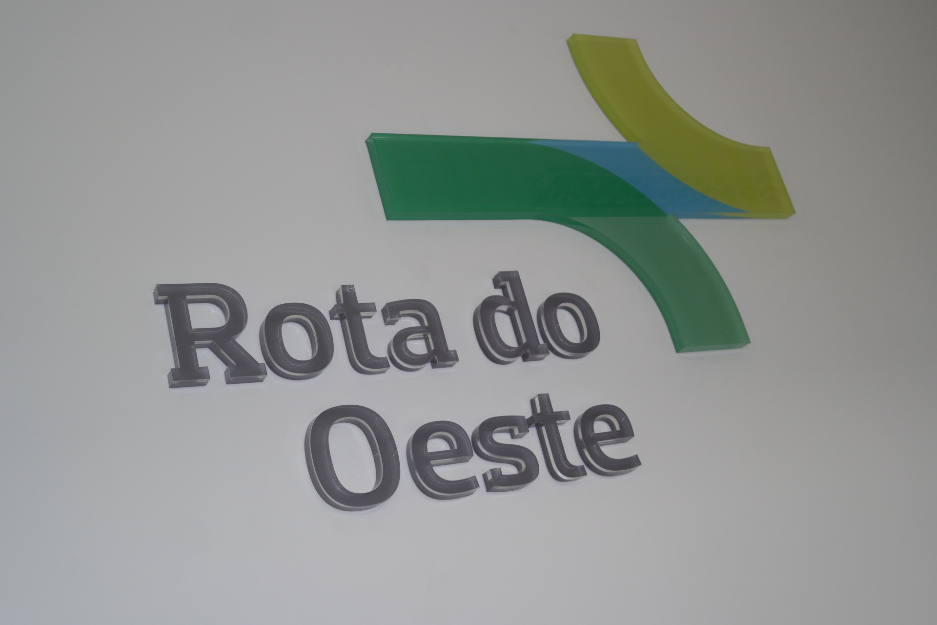 Rota do Oeste oferta cinco vagas para contratação imediata em Nova Mutum