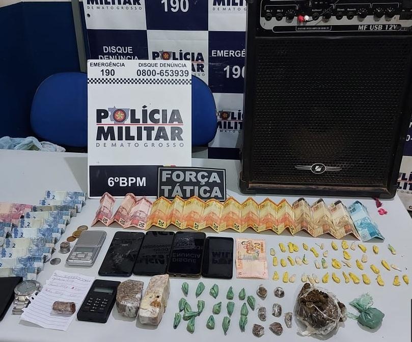 PM intercepta quadrilha que traficava drogas dentro de bar e residência