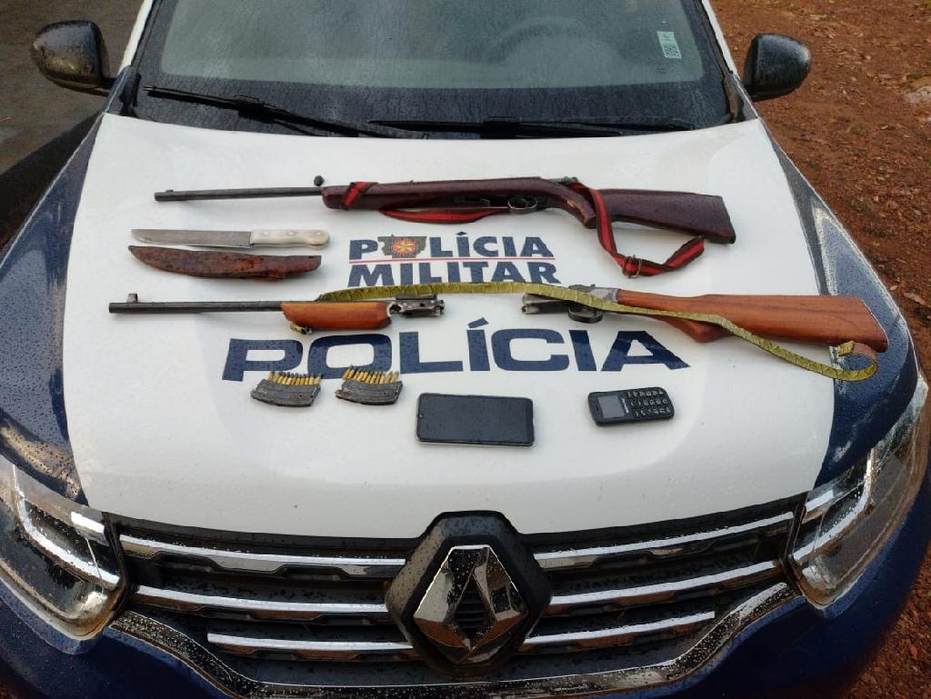 Homens são pegos com espingardas municiadas na zona rural de Juscimeira
