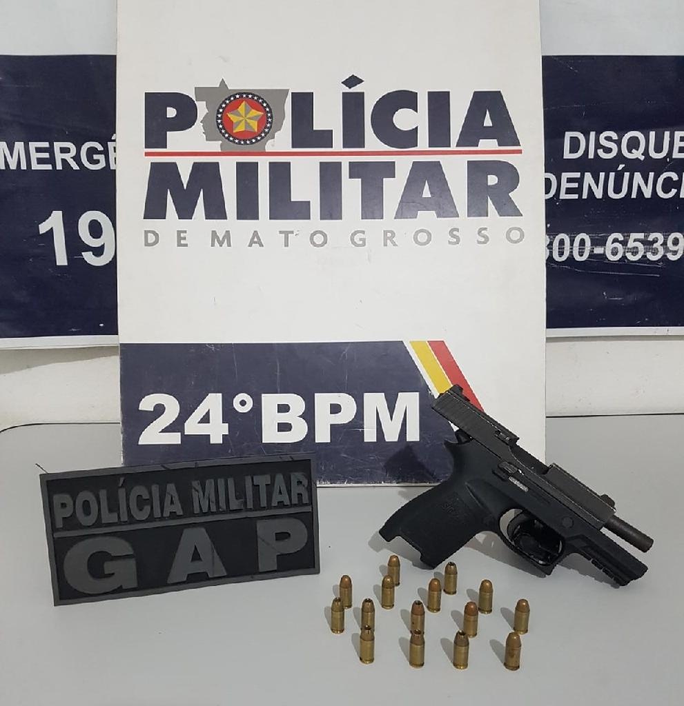 Policiais descobrem venda de pistola e prendem dupla