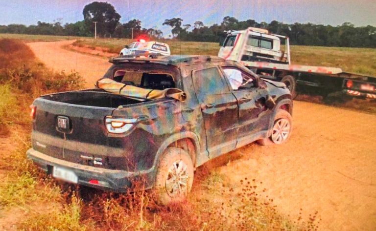 Menina de pouco mais de um ano morre em capotamento de veículo em estrada rural