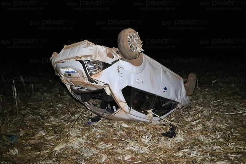 Uma pessoa morre e outras duas ficam feridas em capotamento na MT-249 em Nova Mutum