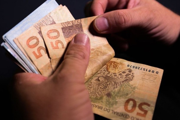 Prévia da inflação oficial fica em 0,72% em julho, diz IBGE
