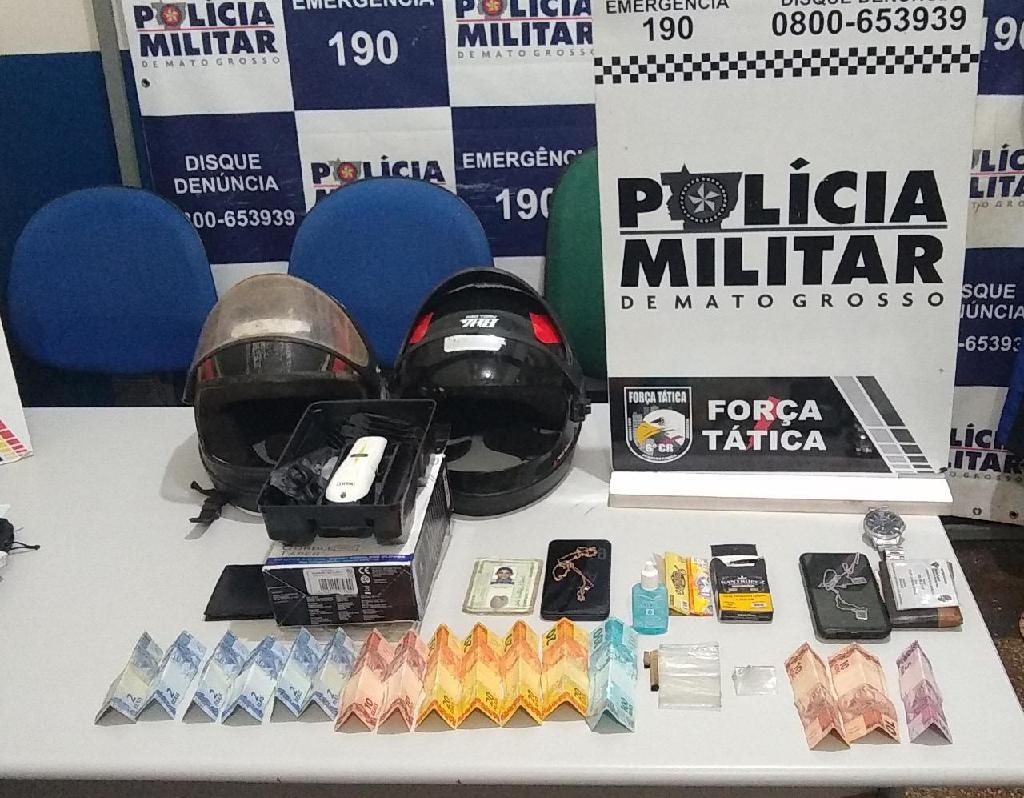 Adolescentes são apreendidos com cigarros de maconha