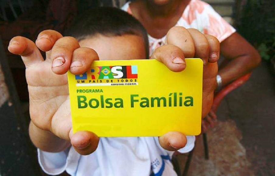 Novo Bolsa Família deve ter reajuste de 50% do valor