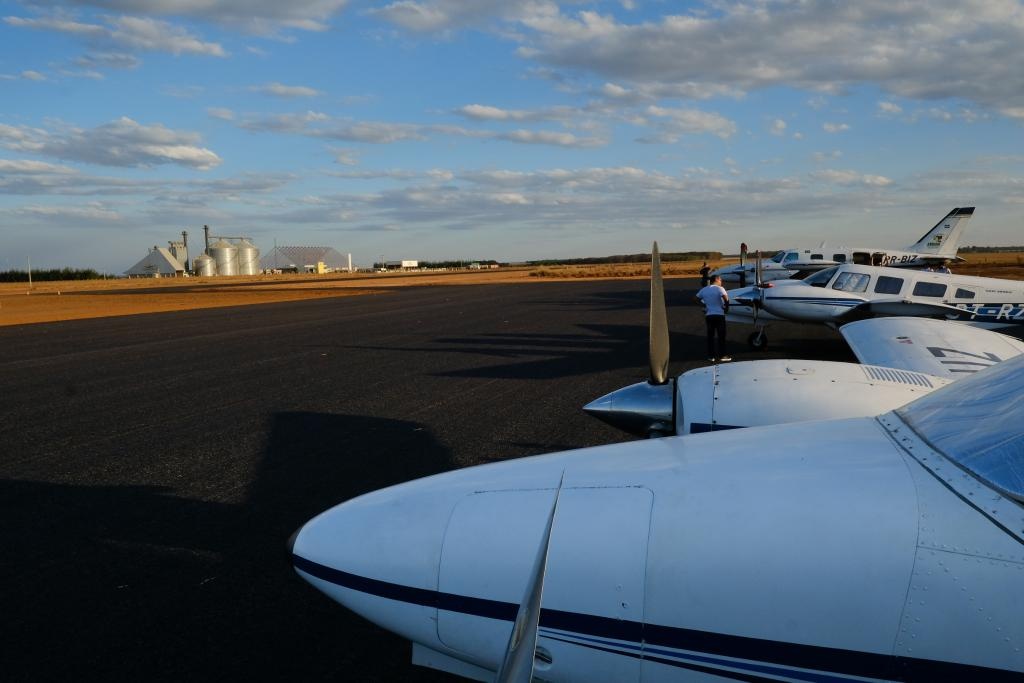 Governo institui programa de investimentos na infraestrutura dos aeródromos de MT