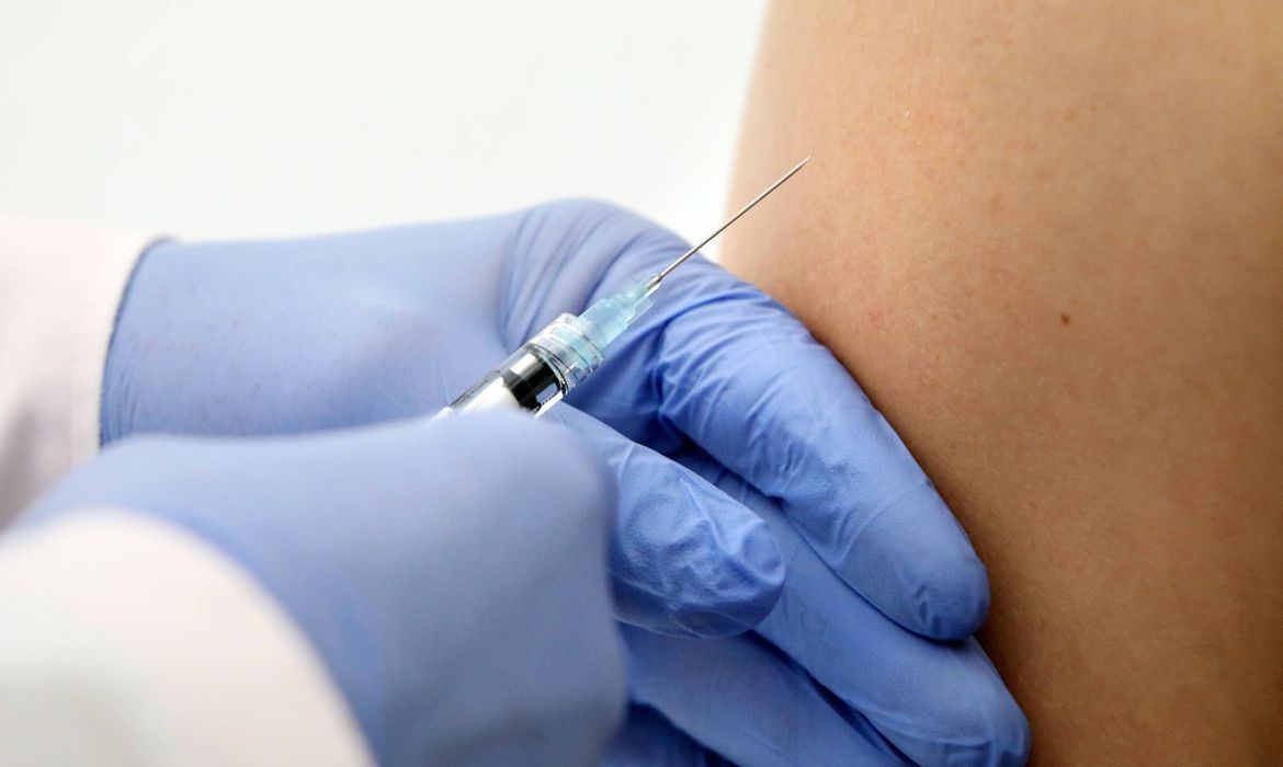 Mais da metade da população vacinável já tomou a 2ª dose, diz prefeitura de Sinop