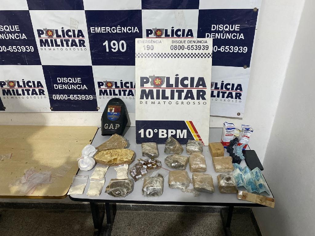 PM prende suspeito com barras de pasta base de cocaína e ampolas de lidocaína