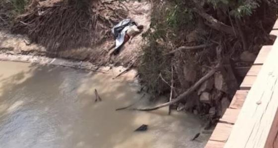 Homem é executado e corpo jogado à margem de rio de MT