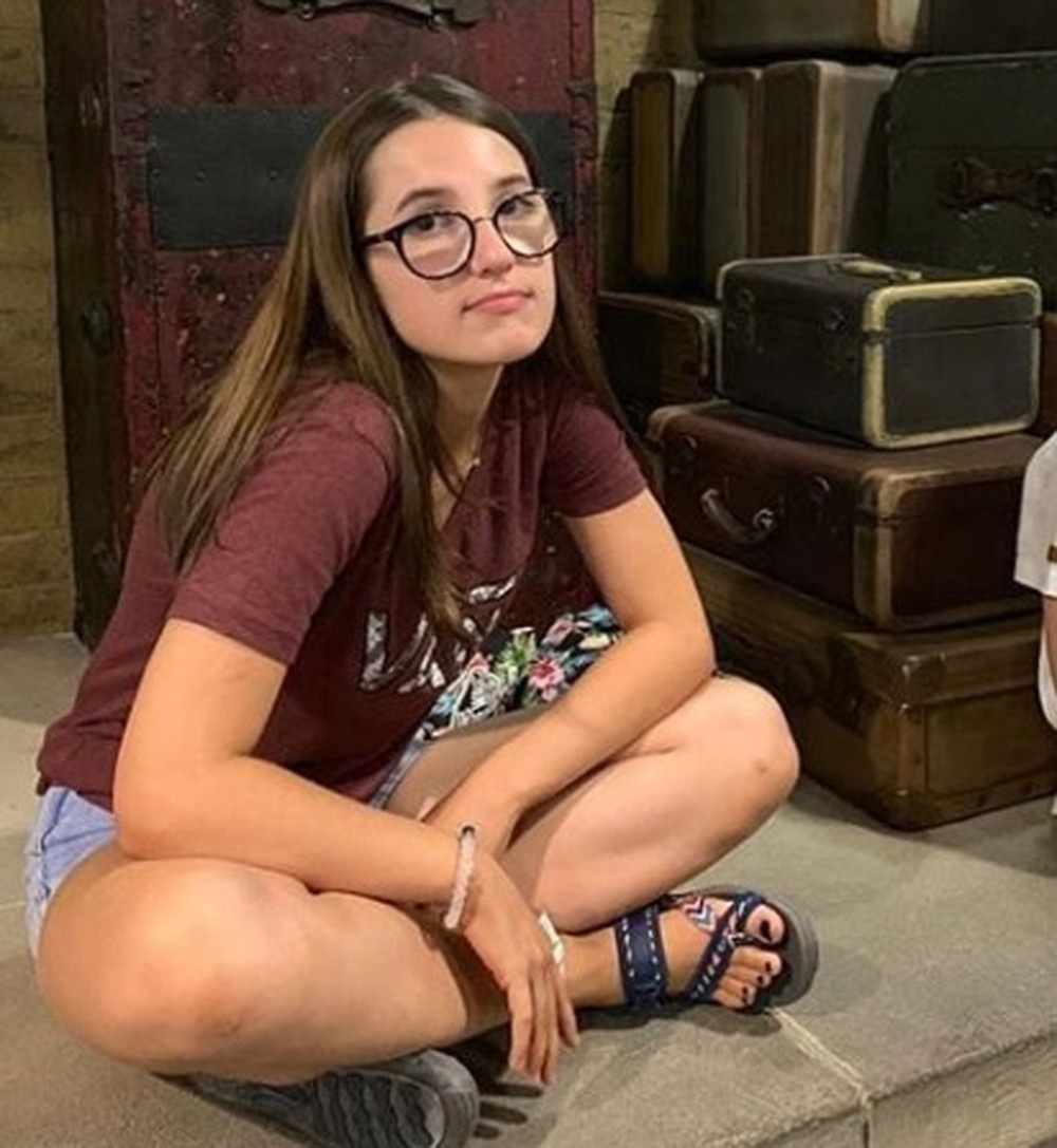 STJ nega habeas corpus e mantém adolescente que matou Isabele internada