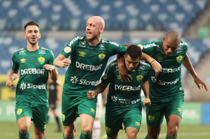 Cuiabá e Fluminense empatam na 21ª rodada do Brasileirão