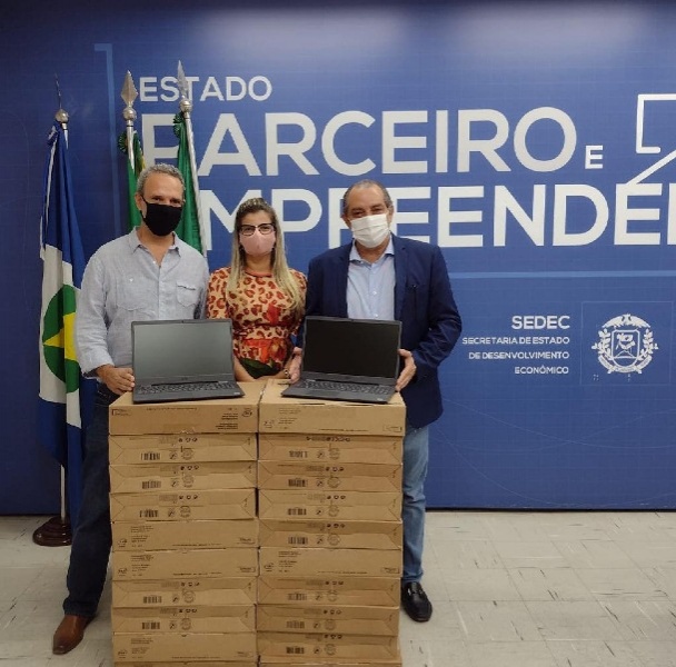 Indea-MT recebe doação de 20 notebooks para unidades regionais