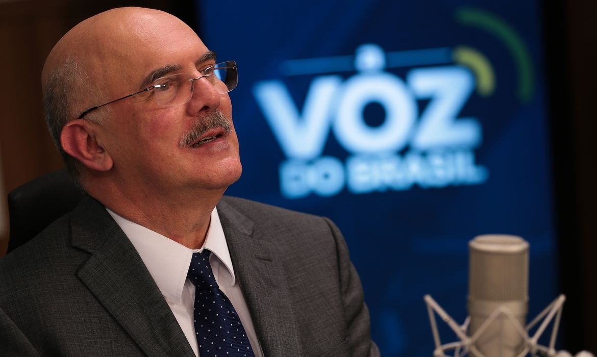 Ministro da Educação ficará três dias em Mato Grosso